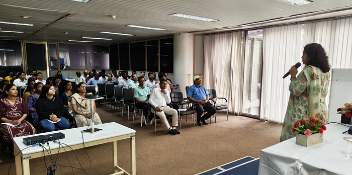 Dr Sheikh conducts an insightful training session